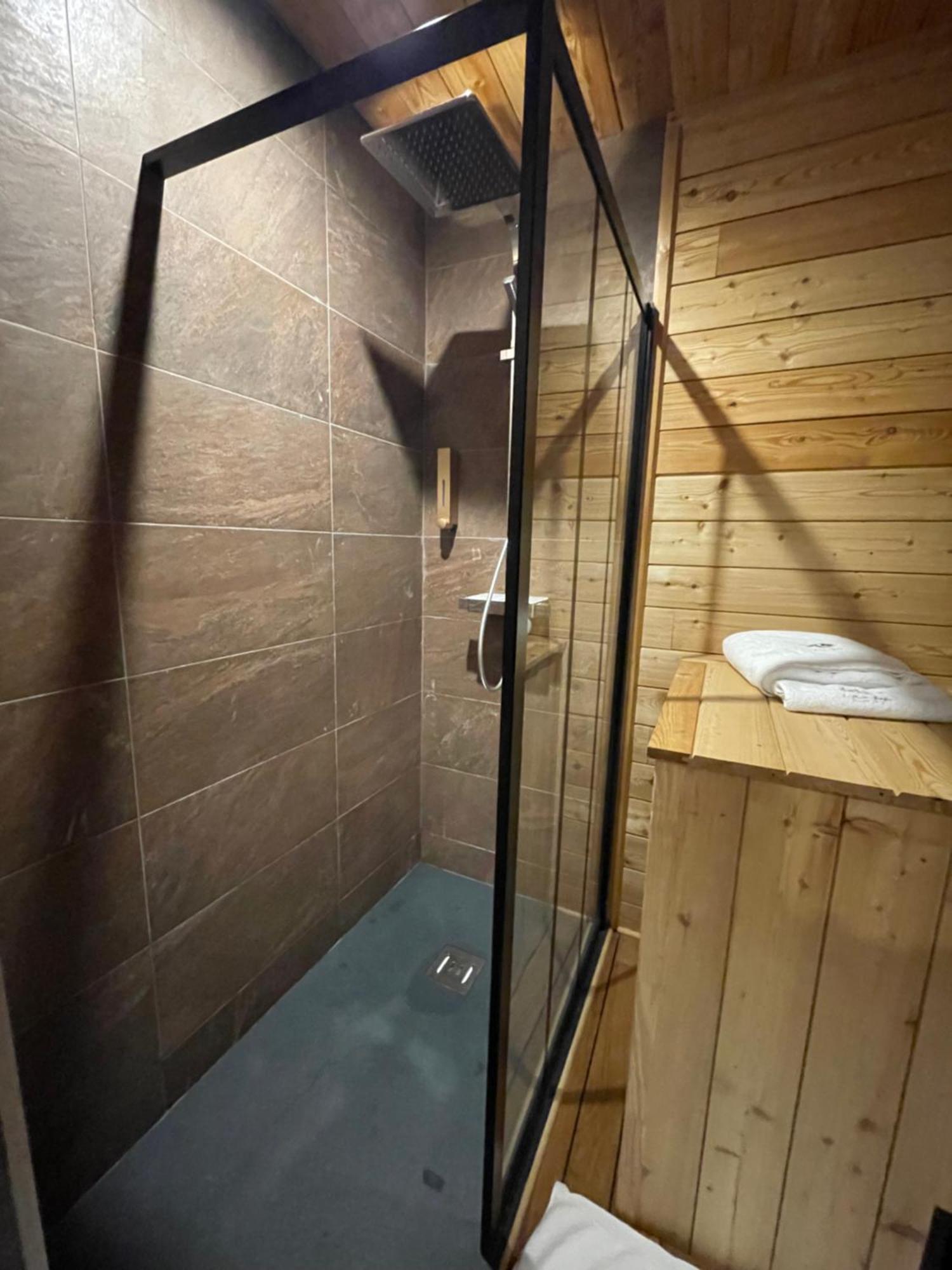 Hotel Au Plaisir Vosgien à Raon-lʼÉtape Extérieur photo